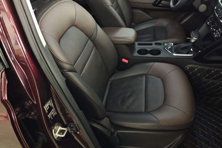 Used GAC Trumpchi GS4 2017 235T Automatic Two-Wheel Drive Luxury Smart Connectivity Version
