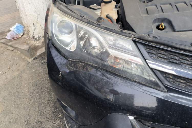 Used Toyota RAV4 2013 2.0L CVT Four-Wheel Drive Fashion Edition
