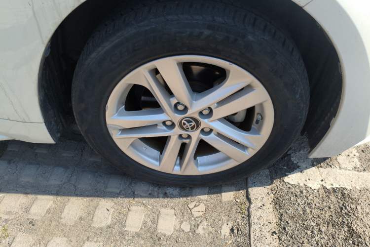 Used Toyota Levin 2019 Dual-Engine 1.8H E-CVT Luxury Edition China VI Standard