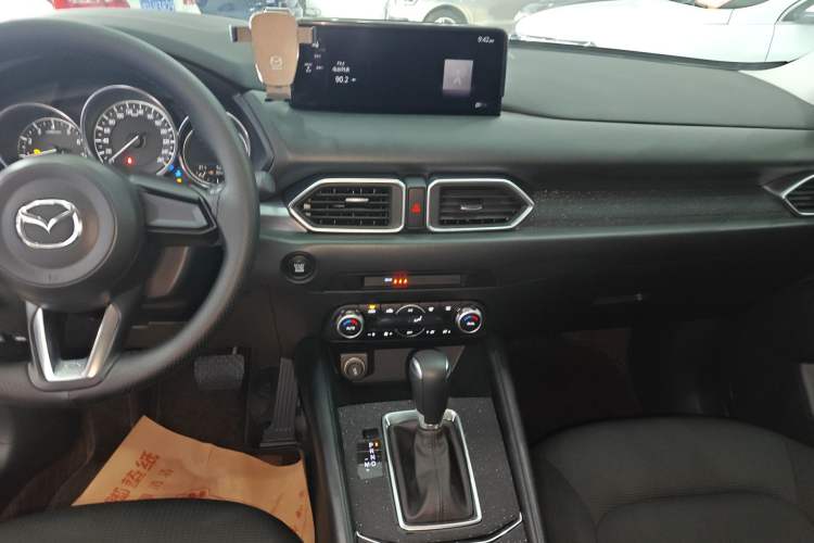 Used Mazda CX-5 2024 2.0L Automatic Two-Wheel Drive Comfort Version
