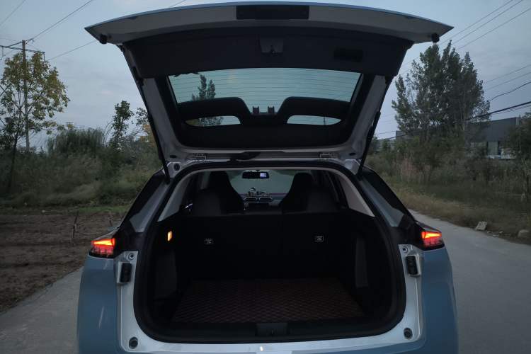 Used Dongfeng Aeolus Mage 2024 Honor Edition 1.5T Fashion Model
