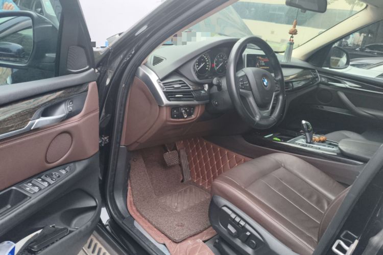 Used BMW X5 2014 xDrive35i Leading Model