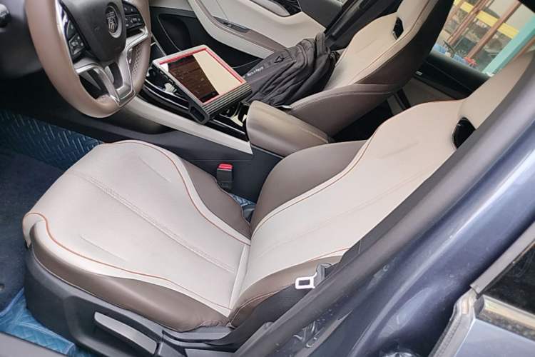 Used BYD Qin PLUS 2024 Honor Edition EV 420KM Leading Model Left Front Seat