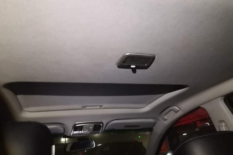 Used Luxgen U6 SUV 2014 1.8T ZhiZun Model
