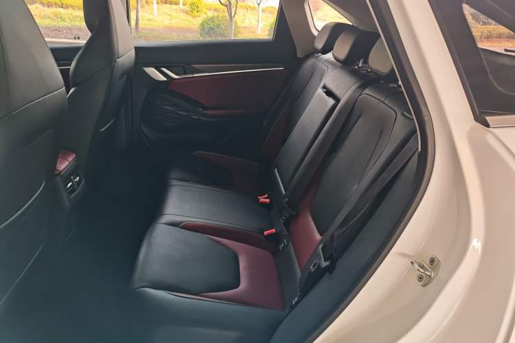 Used SOL QX 2021 300T DCT Prestige Smart Connectivity Version