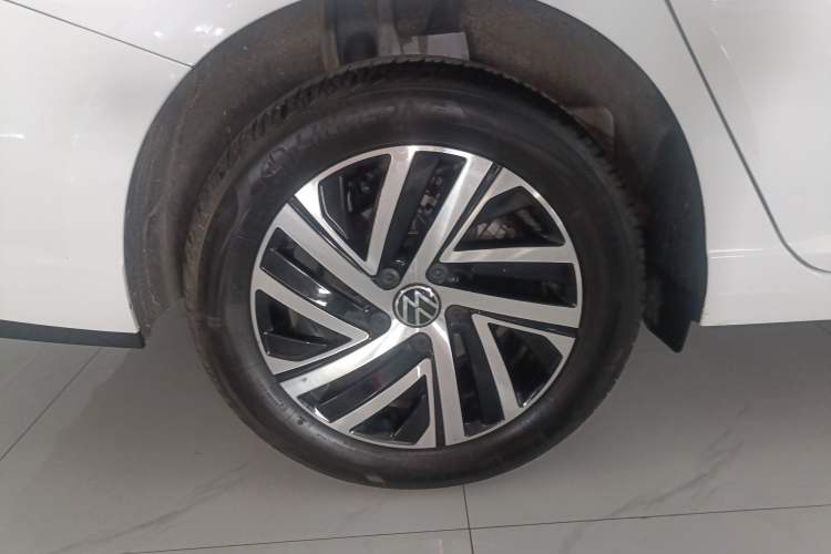 Used Volkswagen Lavida 2024 300TSI DSG Starry Sky Leading Edition
