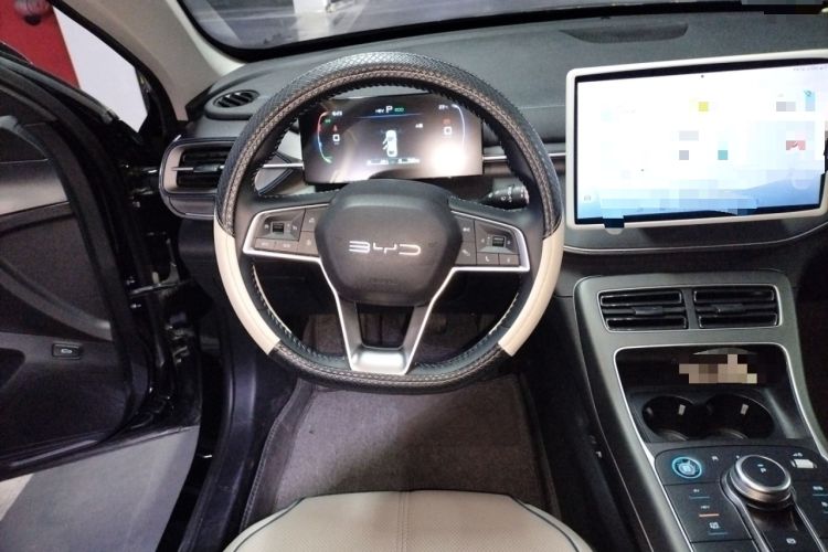 Used BYD Destroyer 05 2024 HONOR Edition DM-i 55KM Luxury Model Steering Wheel