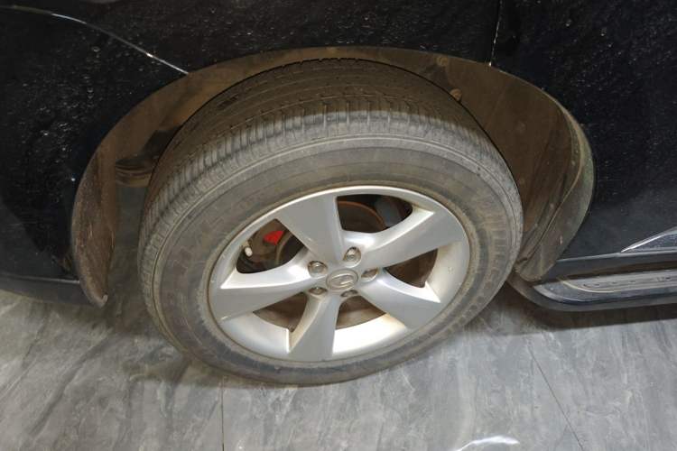 Used Lexus RX Classic 2013 270 Elite Edition Right Rear Wheel Hub