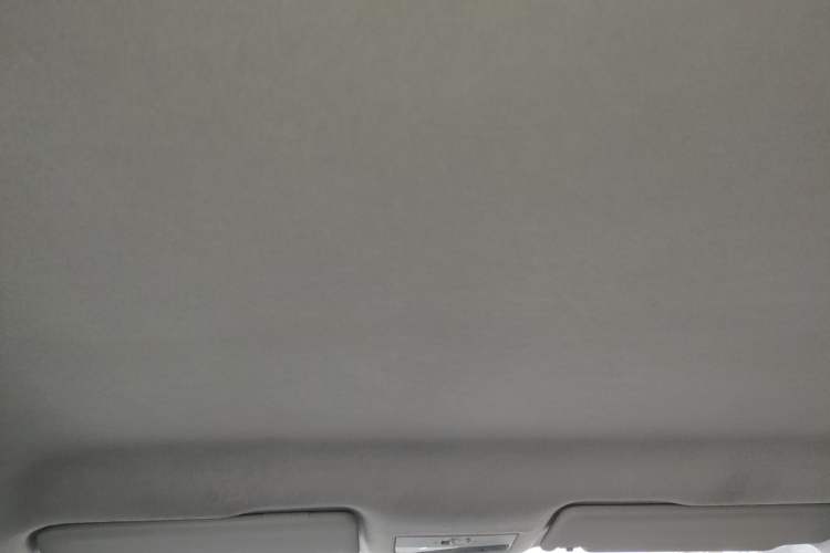 Used Volkswagen Jetta 2013 1.6L Automatic Fashion Model