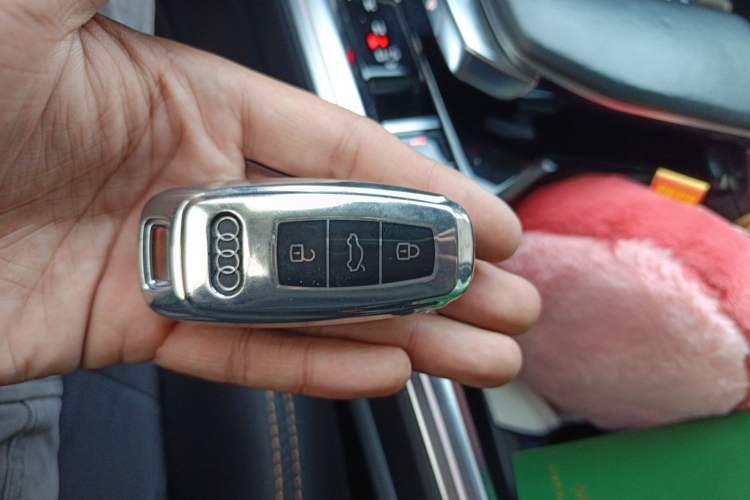 Used Audi e-tron 2021 50 quattro Prestige Edition Vehicle Key