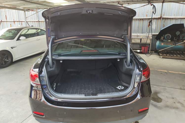 Used Mazda Atenza 2018 2.5L Blue Sky Prestige Edition China V Standard
