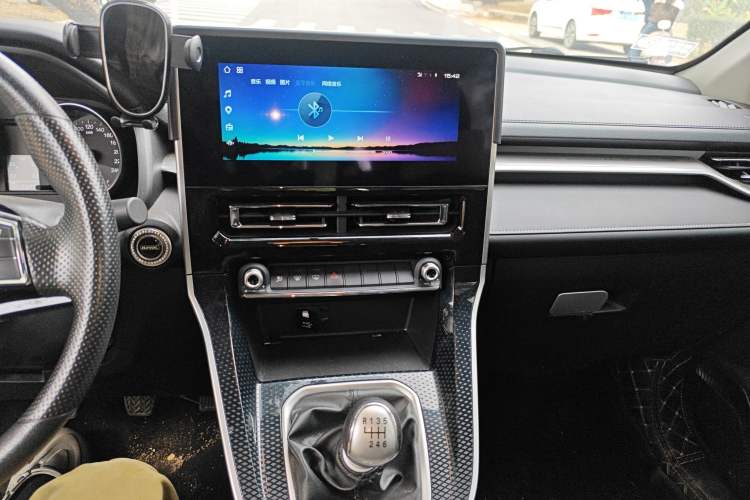 Used Haval M6 2021 PLUS 1.5T Manual Elite Smart Connectivity Model
