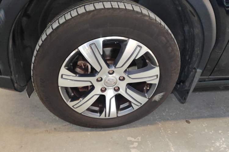 Used GAC Trumpchi GS7 2017 320T Four-Wheel Drive Luxury Smart Connectivity Model
