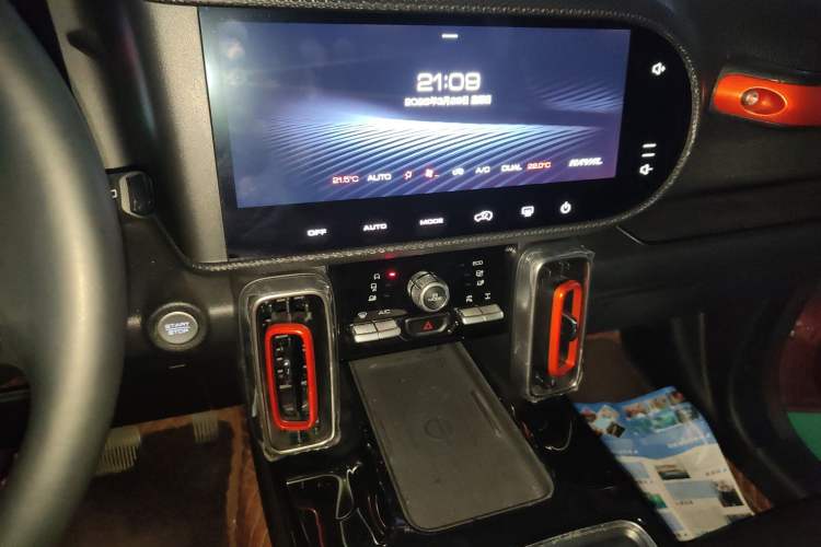 Used Haval DARGO 2021 Revised Version 2.0T DCT Four-Wheel Drive "Hao Tian Que" Edition
