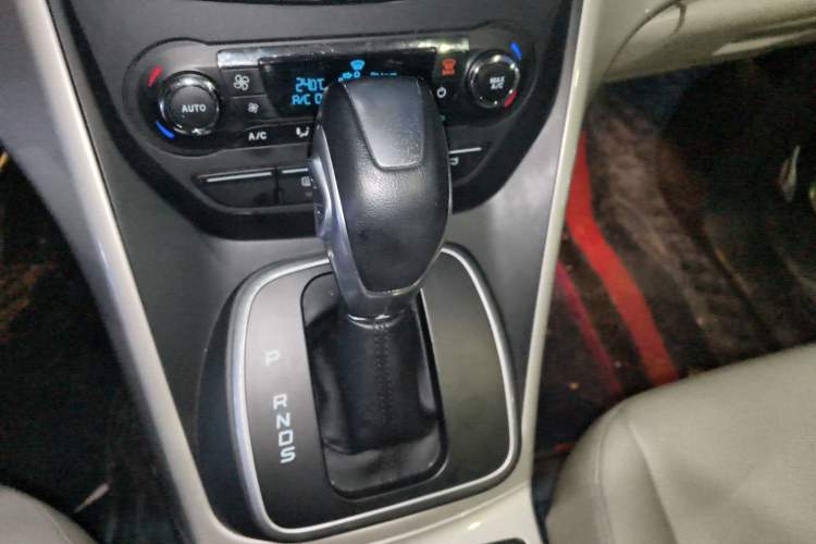 Used Ford Kuga 2013 1.6L GTDi 4x4 Elite Model