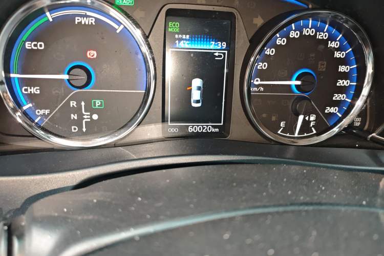 Used Toyota Levin Hybrid E+ 2019 1.8L PH V E-CVT Luxury Edition Odometer Close Up