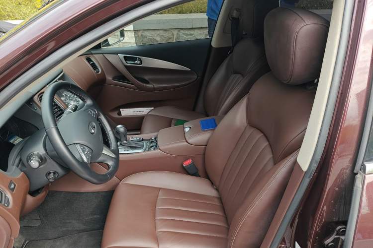 Used Infiniti QX50 2015 2.5L Enjoyment Edition Left Front Seat