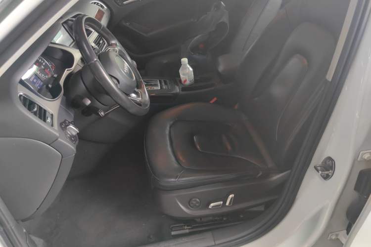 Used Audi A4L 2015 35 TFSI Automatic Comfort Model Left Front Seat