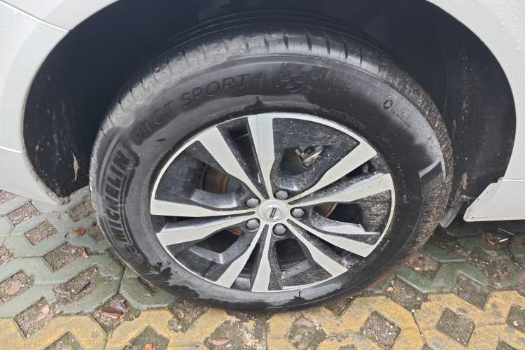 Used Volvo XC60 2023 B5 4x4 Smart Luxury Edition
