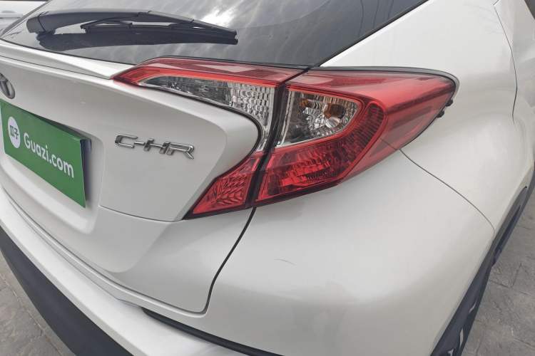 Used Toyota C-HR 2020 2.0L Leading Edition
