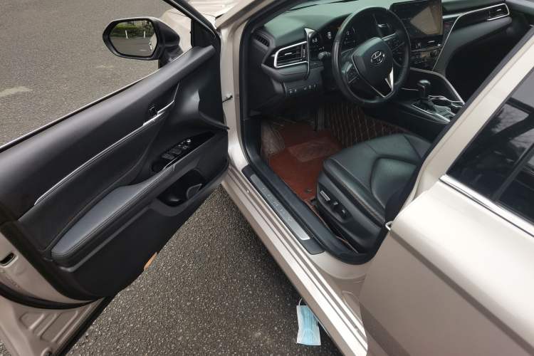 Used Toyota Camry 2021 2.5G Luxury Edition