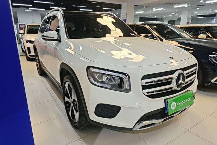 Used Mercedes-Benz GLB 2022 Updated GLB 200 Fashion Edition