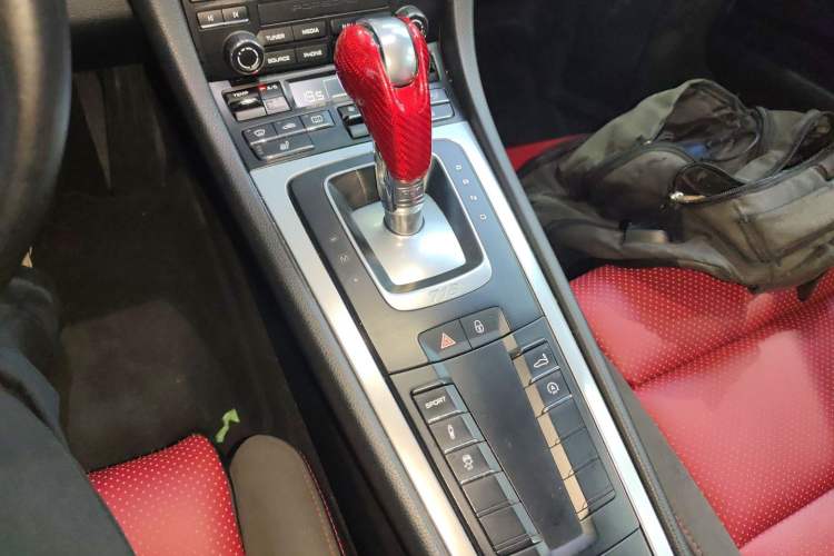 Used Porsche 718 2016 Cayman 2.0T
