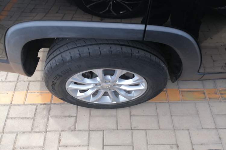 Used Jeep Cherokee 2019 2.0T Four-Wheel Drive Exclusive Edition China V
