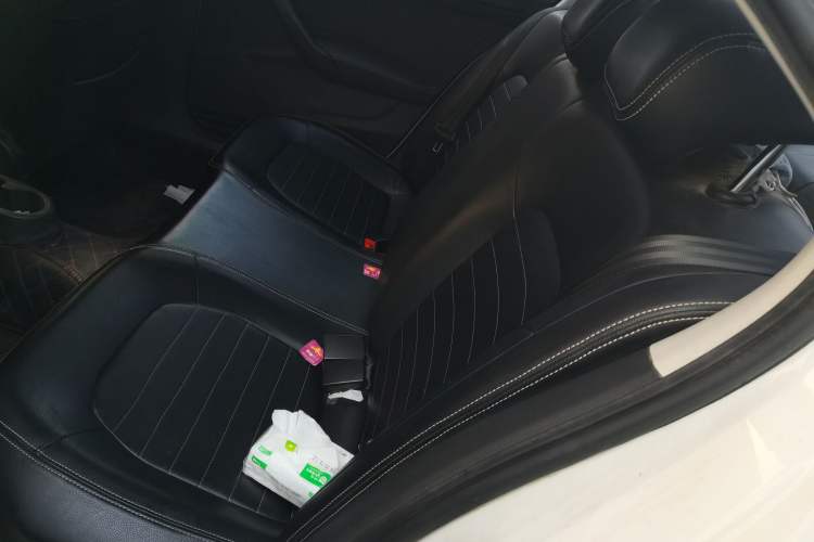 Used Volkswagen Santana 2018 1.5L Manual Fashion Edition Left Rear Seat