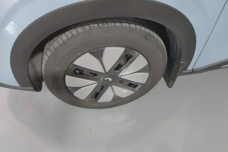 Used Wuling Bingo S 2025 Model 325km Deluxe Edition