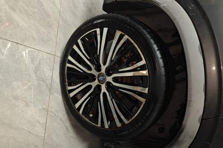 Used CHANGAN OSHAN X5 2021 1.5T DCT Flagship Edition Exterior 5