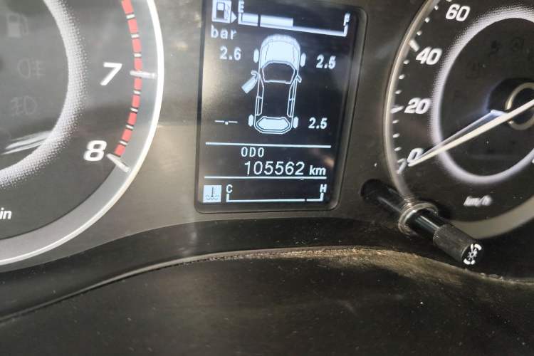 Used Baojun 560 2015 1.8L manual luxury version