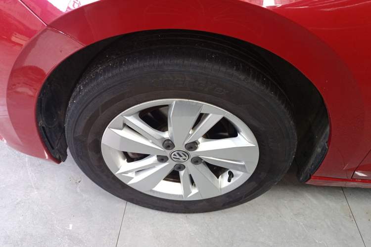 Used Volkswagen Polo 2019 Plus 1.5L Automatic Panoramic Enjoyment Edition Left Front Wheel Hub