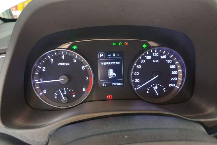 Used Hyundai Elantra (6th Generation / Lingdong) 2016 1.6L Automatic ZhiXuan – Elite Version Instrument Cluster