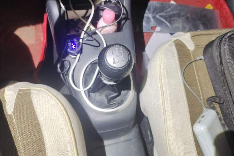 Used Suzuki Swift 2011 1.5L Manual Fashion Edition Gear Lever