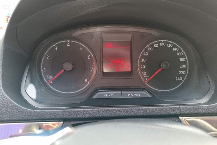 Used Volkswagen Jetta 2017 1.4L Manual Fashion Edition