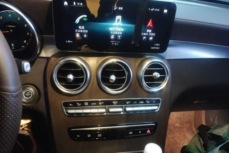 Used Mercedes-Benz GLC 2021 GLC 260 L 4MATIC Luxury Model