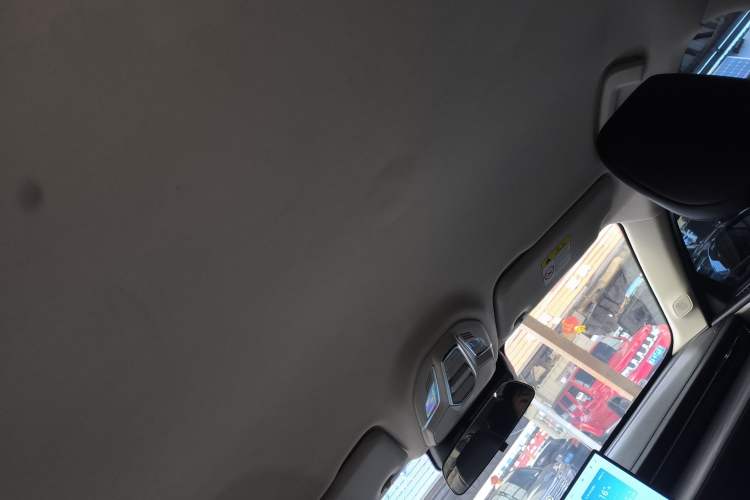 Used Wuling Xingguang 2024 Co-Creation Edition 150 Flagship Model Headliner