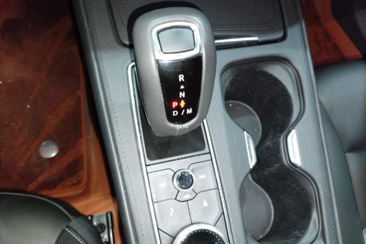 Used Cadillac XT4 2018 28T Two-Wheel Drive Leading Version