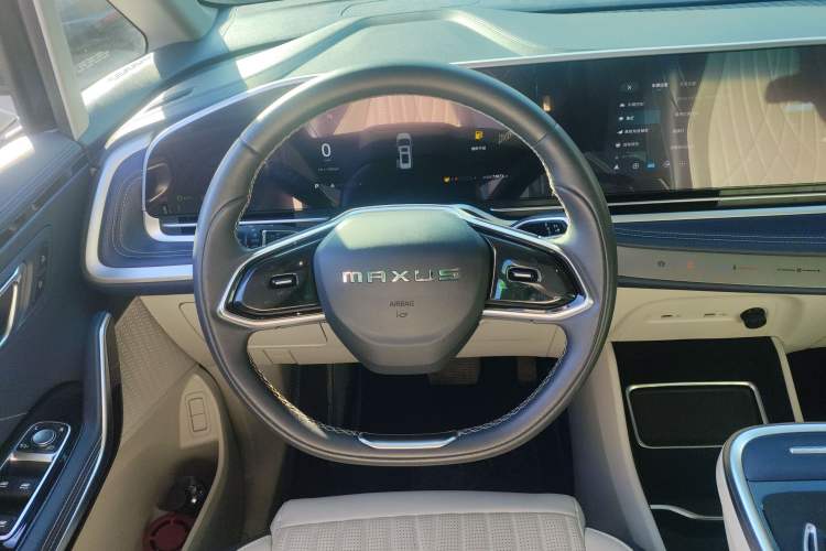 Used SAIC MAXUS G90 2022 2.0T Galaxy Seven-Seater Version
