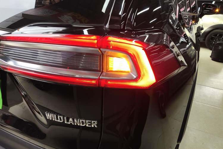 Used Toyota Wildlander 2021 2.0L CVT Two-Wheel Drive Luxury Edition