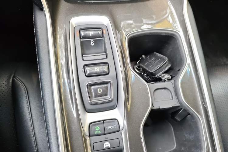 Used Honda Accord 2018 Rui Hybrid 2.0L Rui Ling Edition China VI
