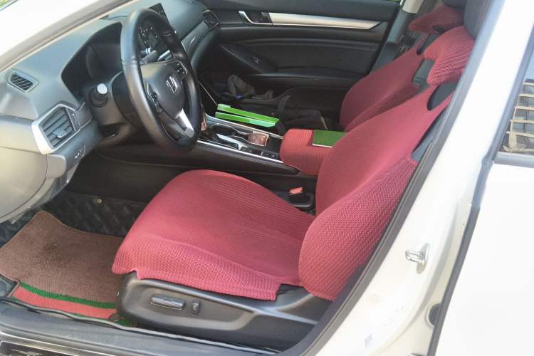 Used Honda Accord 2018 260TURBO Elite Edition China V Left Front Seat