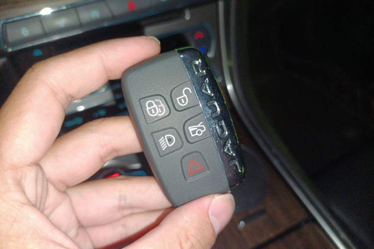 Used Jaguar XF 2015 XF 2.0T Prestige Edition