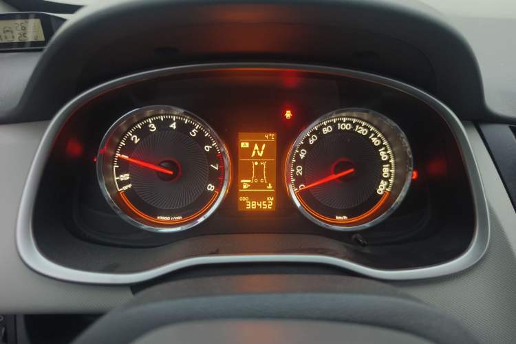 Used Chevrolet Sail 2015 Sail 3 1.3L AMT Ideal Edition