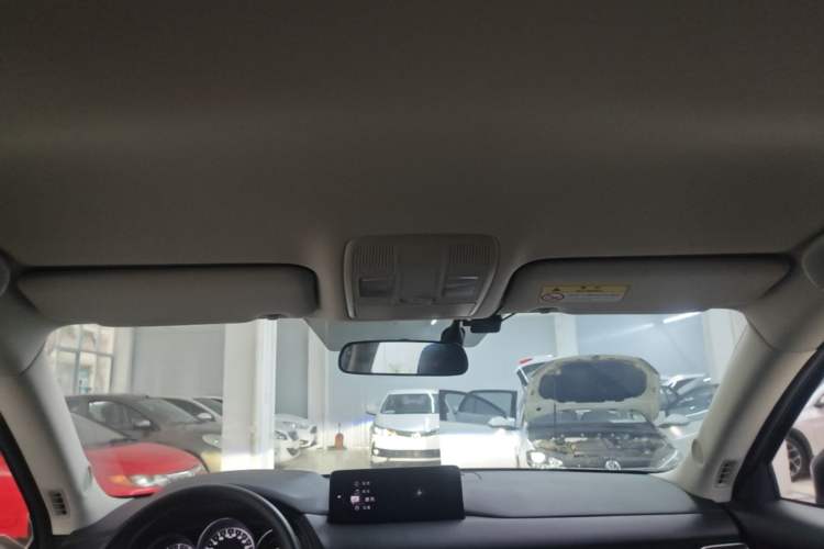 Used Mazda CX-5 2024 2.0L Automatic Two-Wheel Drive Comfort Version Headliner