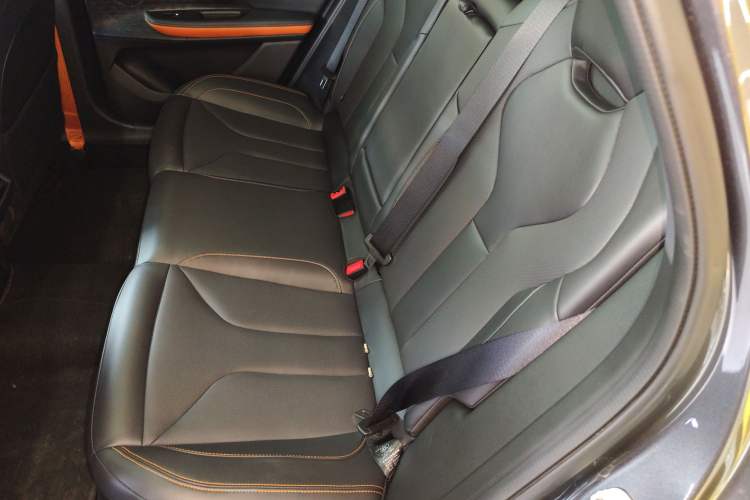 Used Changan UNI-V 2023 1.5T Prestige Model