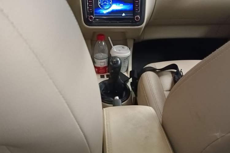 Used Skoda Fabia 2014 1.4L Manual Crystal Edition
