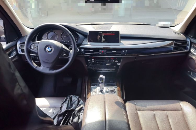 Used BMW X5 2015 xDrive28i
