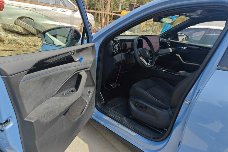 Used Volkswagen Tiguan L 2024 PRO 380TSI Four-Wheel Drive R-Line Prestige Edition Driver Seat